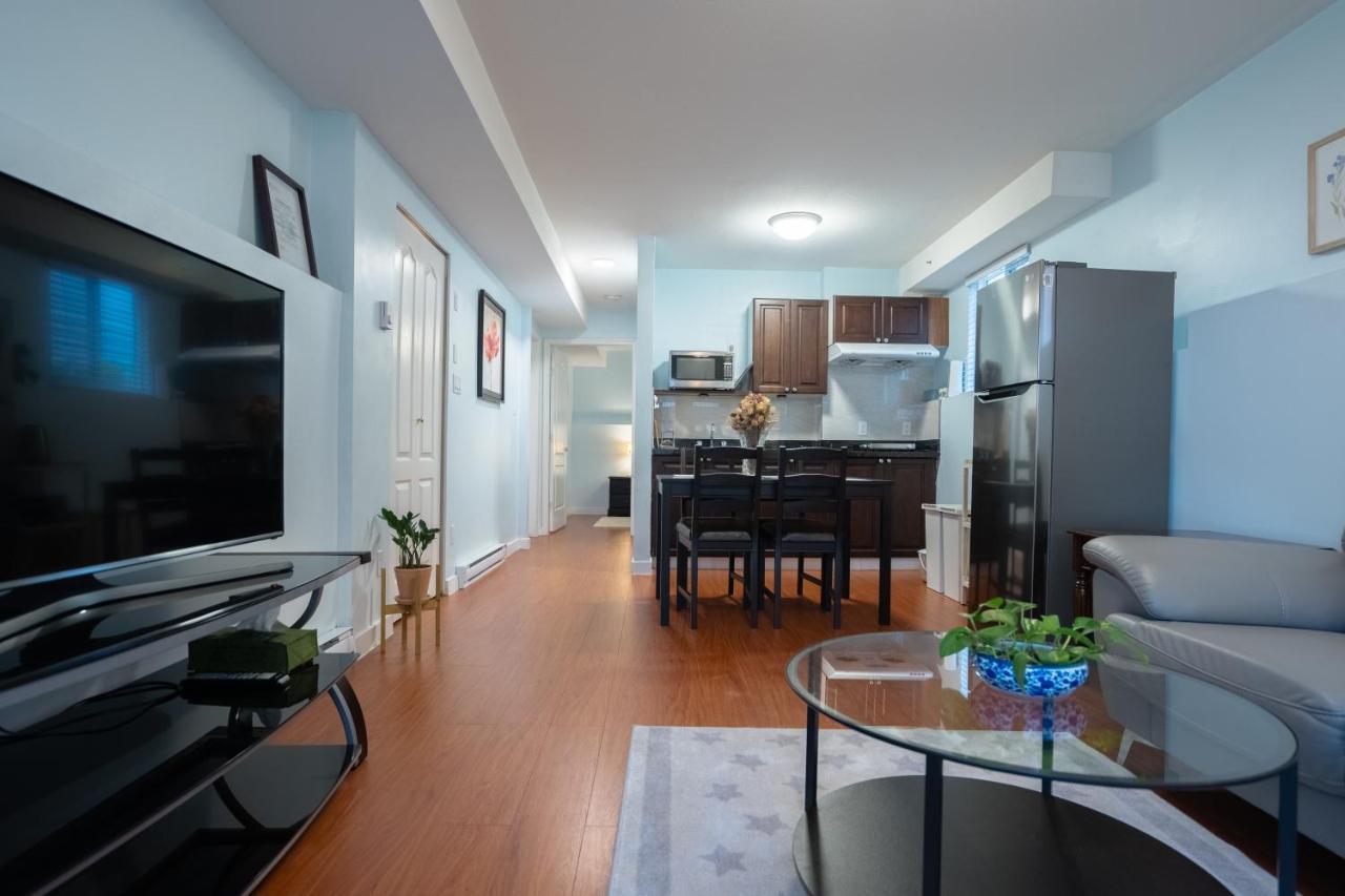 Lovely 1Br Secondary Suite With Separate Entrance Нью-Вестмінстер Екстер'єр фото